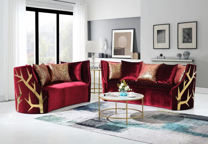 L837 - Kaiser Red Living room